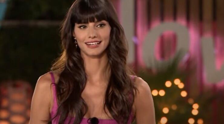 Love Island: Η αντίδραση της Ηλιάνας Παπαγεωργίου όταν “εισέβαλε” στο reality φίλος της [βίντεο] 