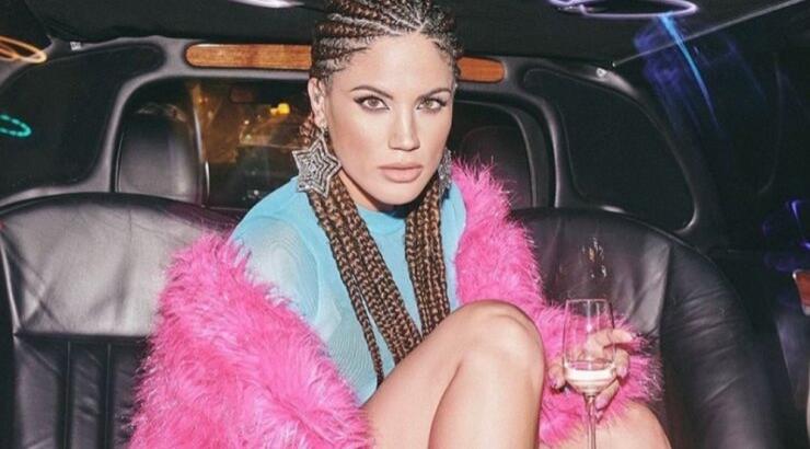 Μαίρη Συνάτσακη: Είδαμε τη φουσκωμένη της κοιλίτσα στον 8ο μήνα εγκυμοσύνης της [βίντεο]