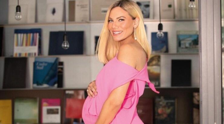 Μόλις "έσκασε" - Παντρεύτηκε η Ιωάννα Μαλέσκου!