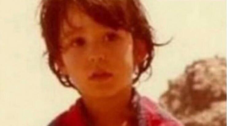 Αναγνωρίζετε ποια πασίγνωστη Ελληνίδα ηθοποιός είναι το εικονιζόμενο κοριτσάκι;