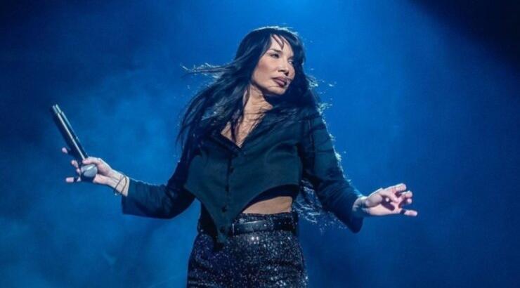 Πάολα: Οι εκπλήξεις από την κόρη της πάνω στη σκηνή για τα γενέθλιά της [βίντεο]