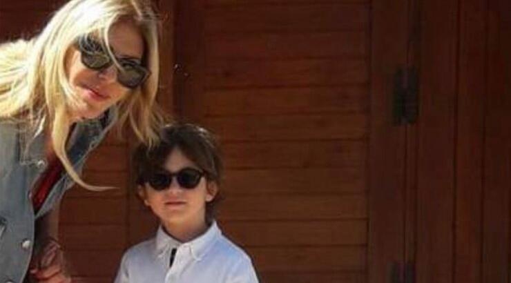 Ελίτα Μιχαηλίδου: Εύχεται στον εγγονό της με μια γλυκιά καλοκαιρινή τους εικόνα