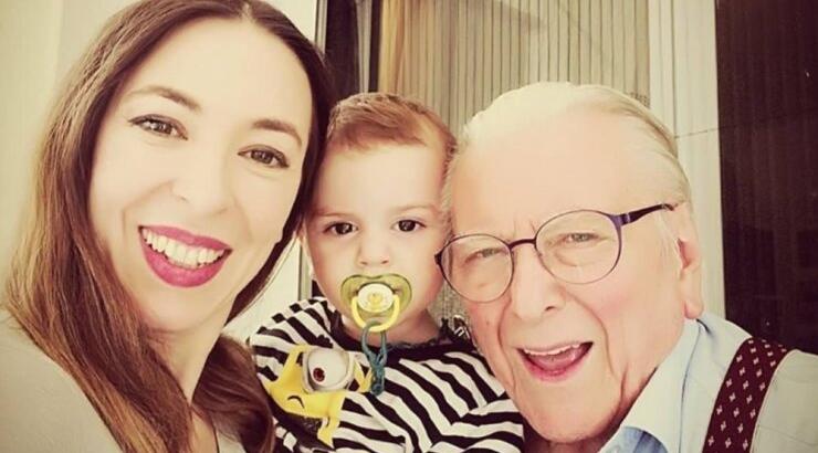 Ο γιος Βουτσά - Κατσαβού έγινε 7 ετών - Δείτε πόσο έχει μεγαλώσει [εικόνες]