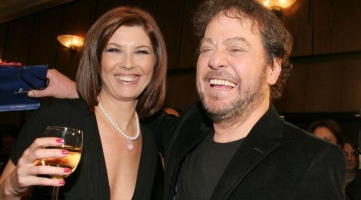 Αλιμπέρτη - Πάριος: Η throwback εικόνα από τον γάμο τους που δημοσίευσε ο γιος τους δημόσια 