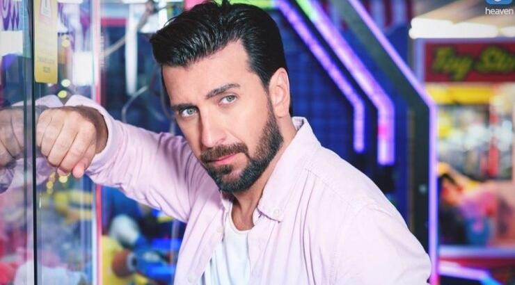 Θάνος Πετρέλης: "Λόγω της δουλειάς μου, δεν είμαι ο αρμόδιος να κάνω τις δουλειές του σπιτιού"