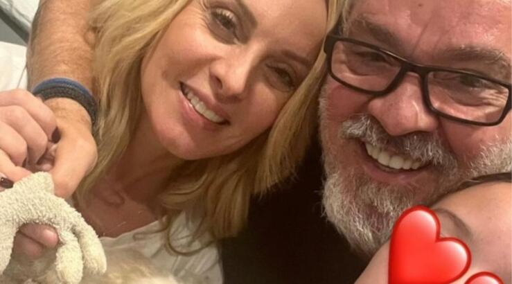 Πέγκυ Ζήνα για την κόρη της: "Τα βρίσκει λυπητερά τα τραγούδια μου" [βίντεο]