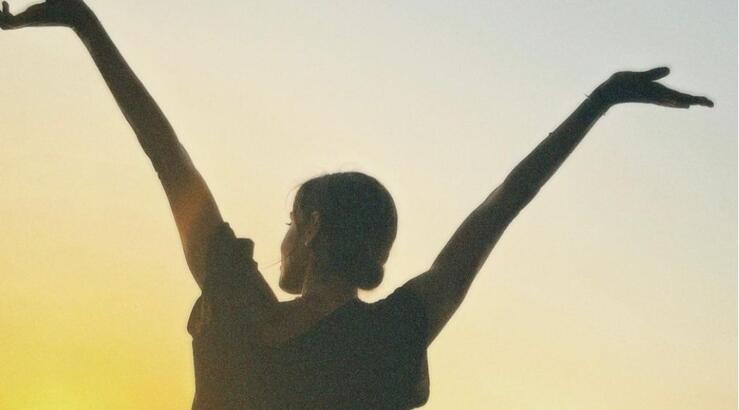 Γνωστή Ελληνίδα τραγουδίστρια μόλις ανακοίνωσε την πρώτη της εγκυμοσύνη [εικόνες]