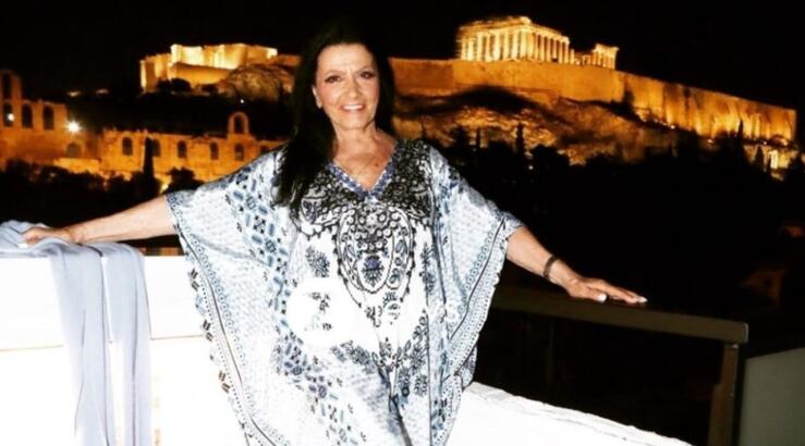 Ζωζώ Σαπουντζάκη: Μεταφέρθηκε στο νοσοκομείο η 90χρονη ηθοποίος - Όσα έγιναν γνωστά