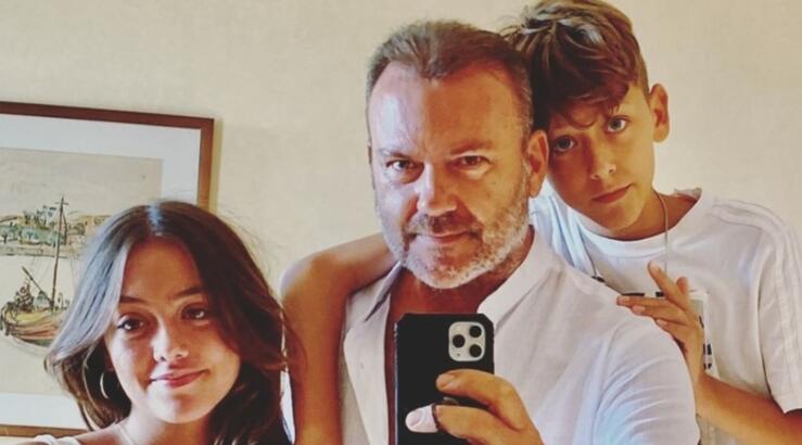 Τόνυ Δημητρίου: "Με τα παιδιά μου θα ξανασυστηθούμε μετά την εφηβεία και την ενηλικίωσή τους" [βίντεο]