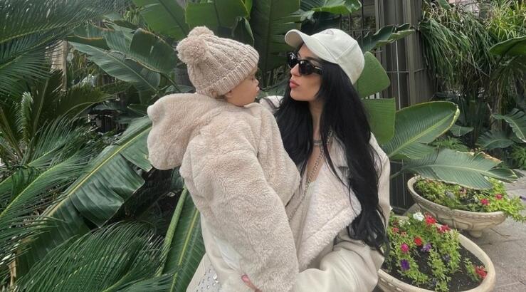 Έλενα Θεοδώρου: Πως αποκαλεί από τώρα τον αδερφό της η κόρη της;