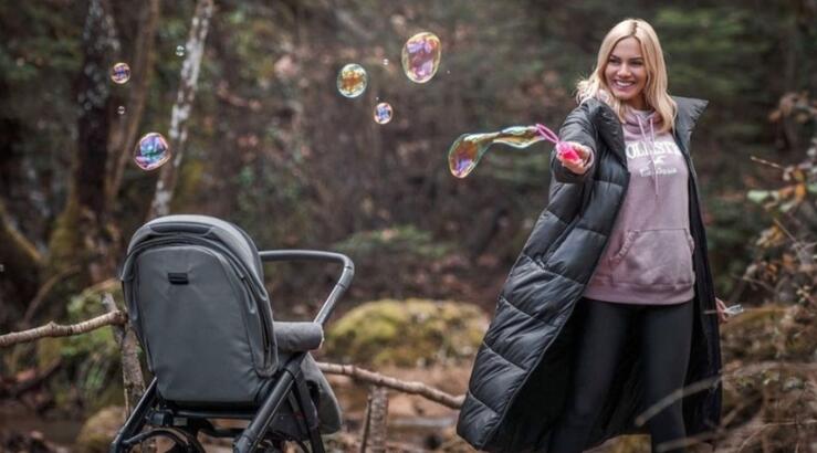 Ιωάννα Μαλέσκου: "Οι στιγμές του τοκετού ήταν έντονες -  Η μικρή δεν ήθελε να βγει" [βίντεο]