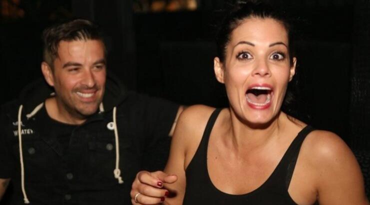 Γιάννης Αϊβάζης: Επέστρεψε στο σπίτι του και στην αγκαλιά της συζύγου του [εικόνα]