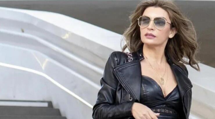 Μαρία Ιωάννου: Απολαμβάνει τη βόλτα της με γόνδολα στη Βενετία [εικόνες]