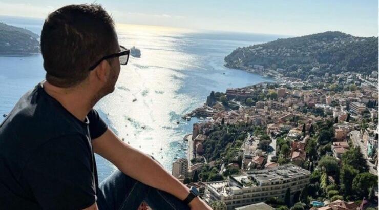 Ποιος επώνυμος Κύπριος δεχόταν ραβασάκια από φοιτήτριες του; [βίντεο]