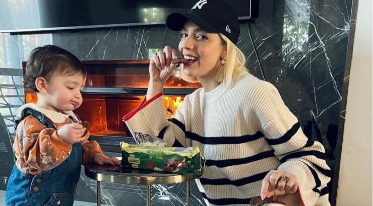 Ξετρελαμένη η Άντρη Καραντώνη βλέποντας την μικρή Στυλιανή να κάνει τα πρώτα της βηματάκια [βίντεο]