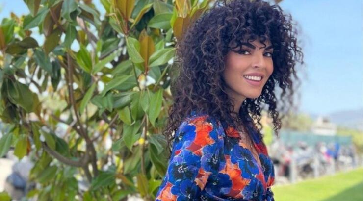 Μαρία Σολωμού: Topless στην αγκαλιά του Mente Fuerte [εικόνα]