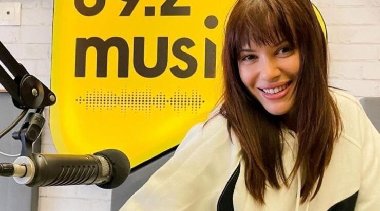 Λάουρα Νάργες: Οι πρώτες εικόνες που φανερώνουν την φουσκωμένη της κοιλίτσα!