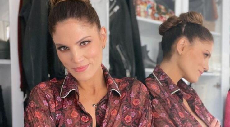 Μαίρη Συνατσάκη: Δεν θα πιστεύετε που βρισκόταν ο Ίαν Στρατής και η κόρη τους όσο εκείνη παραχωρούσε συνέντευξη [βίντεο]