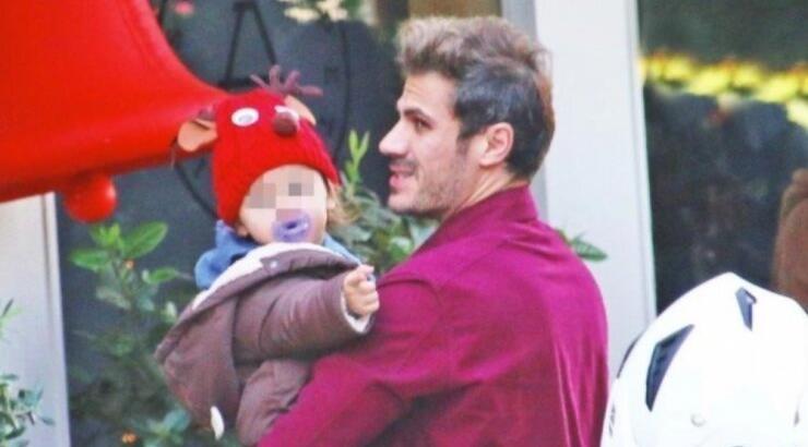 Άκης Πετρετζίκης: Δημοσίευσε εικόνα με τον μικρό Πετρετζίκη και "έλιωσε" το instagram