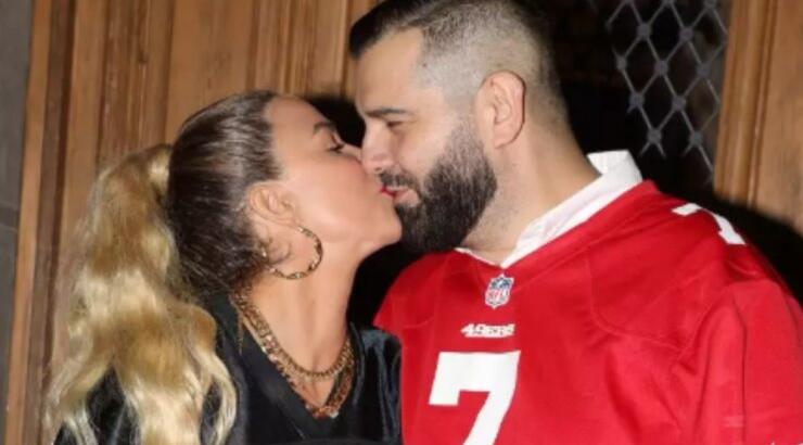 Κατερίνα Στικούδη: Διασκέδασε με τον σύζυγό της στο πάρτι γενεθλίων του [εικόνες]