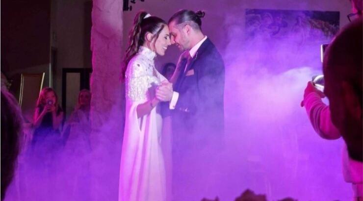 Μάριος Κούμας - Αναστασία Δρακά: Ο αντίγαμος στη Λευκωσία και το ζεϊμπέκικο που χόρεψε η νύφη [εικόνες & βίντεο]