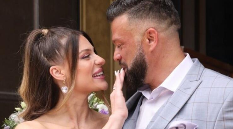 Κώστας Σόμμερ - Βαλεντίνη Παπαδάκη: Βάφτισαν την 5 μηνών κόρη τους [εικόνες]