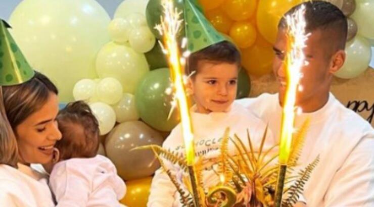 Σωτηρίου - Κορτζιά: Το θεματικό εντυπωσιακό πάρτι για τα δεύτερα γενέθλια του γιου τους, Σοφοκλή [εικόνες & βίντεο]