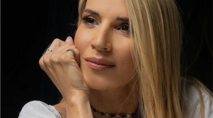 Έλενα Ανδρέου: Δημοσίευσε την μέχρι στιγμής πιο αξιαγάπητη εικόνα αγκαλιά με τον γιο της 