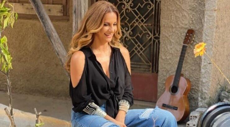 Δέσποινα Ολυμπίου: Πως διαχειρίζεται ο γιος της τη δημοσιότητα της μητέρας του; [βίντεο]