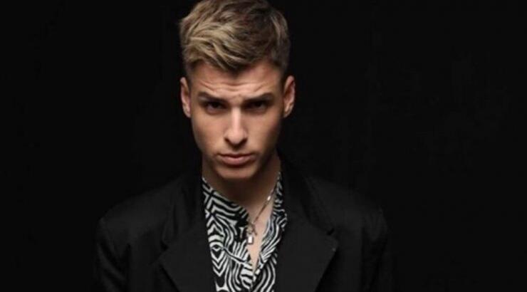 Στέφανος Πιτσίνιαγκας: Ποιος γνωστός καλλιτέχνης στάθηκε η αφορμή για να ασχοληθεί με το τραγούδι; [βίντεο]