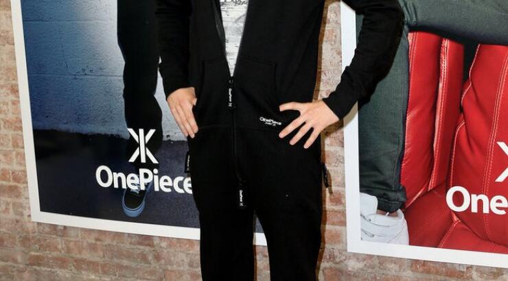 Αγοράζετε ρούχα και πληρώνετε με... followers!