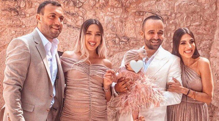 Χριστίνος Πίπης – Θέλξια Βαλέρια Φραγκούδη: Βάφτισαν την κόρη τους, Ζακελίνα – Μαρία [εικόνες & βίντεο]