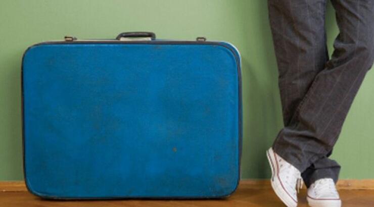 Παρουσιαστής "πιάστηκε" με 185 κιλά ασήμι στο αεροδρόμιο!