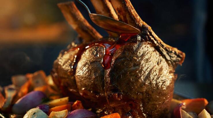 Οι πιο festive συνταγές που θα σου δώσουν inspo για το γιορτινό τραπέζι 