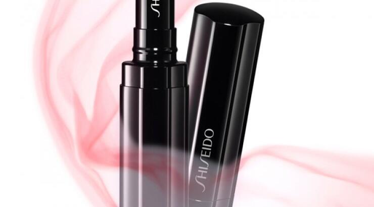 Veiled Rouge: Το νέο προϊόν μακιγιάζ της Shiseido