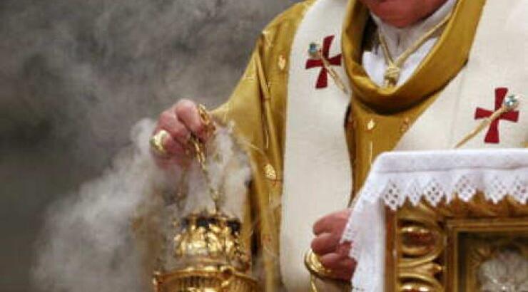 Ο Πάπας έφυγε, οι καρδινάλιοι πιάνουν δουλειά να τον αντικαταστήσουν