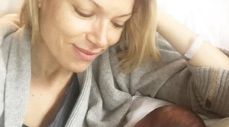 Η Βίκυ Καγιά αποκάλυψε το λόγο που σταμάτησε να θηλάζει τον γιο της!