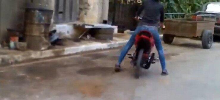  «Βίκυ η γκαζιάρα» [βίντεο]