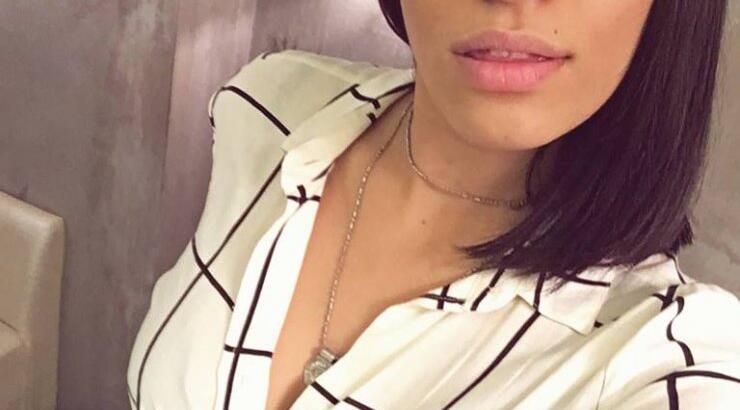 Kωνσταντίνα Ζωμένη: Δείτε τις πιο καυτές εικόνες της 22χρονης Κύπριας που τρέλανε τους κριτές στο "The Voice"