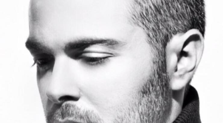 Τα τέσσερα διαφορετικά πρόσωπα του Ηλία Βρεττού!