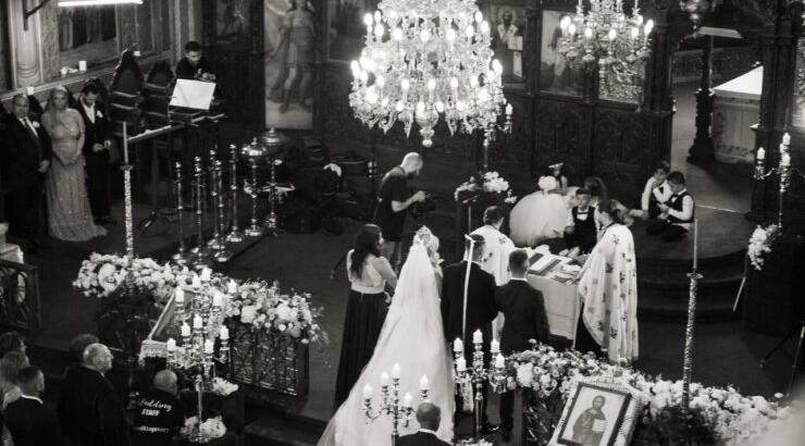 Πλούσιο φωτογραφικό υλικό για τον πιο πολυσηζητημένο γάμο στην κυπριακή showbiz!