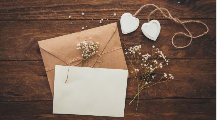 Αποφύγετε αυτά τα 6 λάθη κατά την επιλογή του προσκλητηρίου γάμου