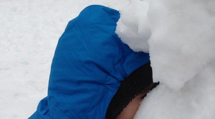 Τσουρούλλης - Κόση: Η πρώτη εξόρμηση στα χιόνια με τον γιο τους Ιωάννη