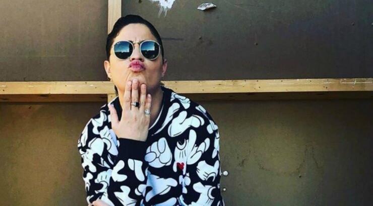 Χριστιάνα Αντωνίου: Που βρέθηκε δημόσια με σκισμένο παντελόνι! [βίντεο]