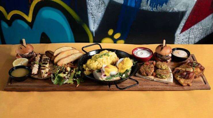 Yellow Door: Εκεί που κτυπά η καρδιά της μεσογειακής κουζίνας!