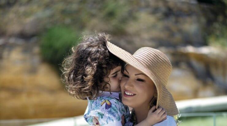 Γιώτα Κουφαλίδου: Γιορτάζει την ημέρα της μητέρας μαζί με το γιο του Βασίλη μετά την περιπέτεια με την υγεία της