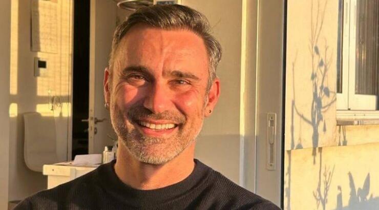 Καπουτζίδης: “Κάποτε με ρωτούσαν αν θα συνεχιστεί το Παρά Πέντε, τώρα για τον σεξουαλικό προσανατολισμό μου”