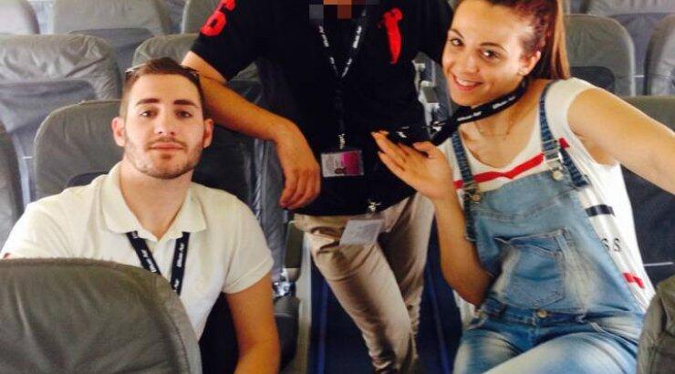 Επώνυμος Κύπριος προσλήφθηκε στην Blue Air ως αεροσυνοδός [εικόνες]