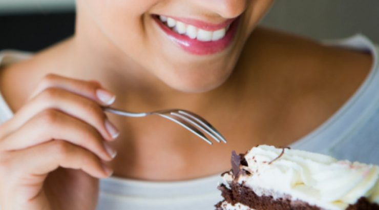 Πώς να χάσετε κιλά αν δεν μπορείτε να κόψετε τη ζάχαρη;