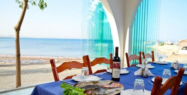 Αν πας Λάρνακα ψάξε να φας...